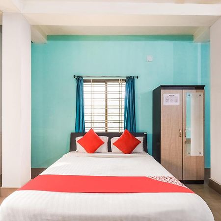 Hotel O Tm Delights Bhuvanesvar Kültér fotó